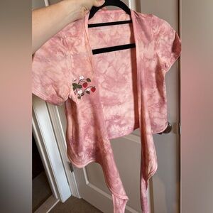 *Seconds* New unworn purusha Wrap strawberry top